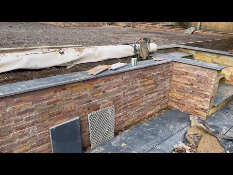 How To Build a Concrete Block Retaining Wall